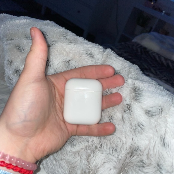 Apple AirPods